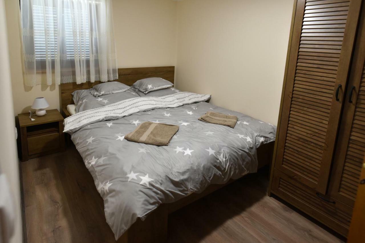 Sirály Apartman Hajdúnánás Exterior foto